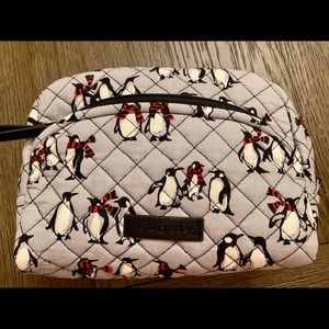 NWOT Vera Bradley Makeup bag